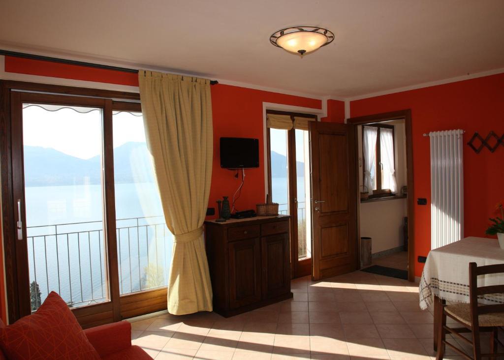 Casale Fe-Wo - Appartamenti Con Vista Lago Cannero Riviera Habitación foto